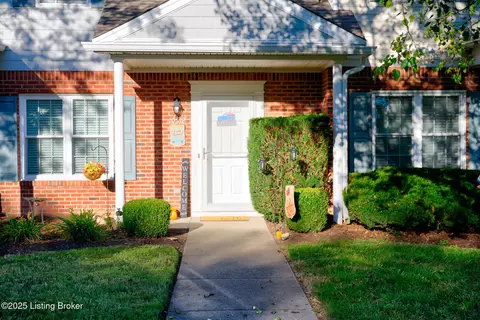 10512 Clayton Allen Blvd, Louisville, KY 40229