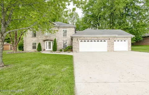 2502 Chatsworth Dr, Elizabethtown, KY 42701