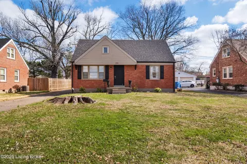 2931 Yorkshire Blvd, Louisville, KY 40220