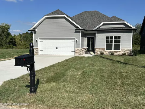 10097 Vista Hills Blvd, Louisville, KY 40291