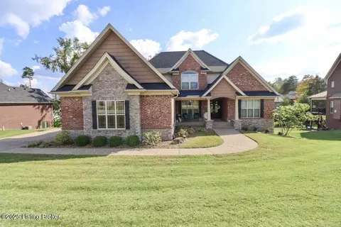 221 Willow Bend Ct, Mount Washington, KY 40047