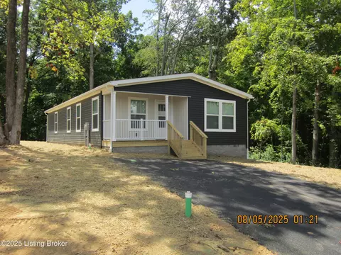 321 W Spring St, Radcliff, KY 40160