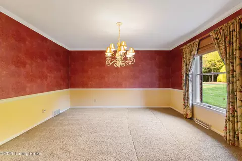 Dining - 7111 Branden Dr, Georgetown, IN 47122 photo 1 of 1