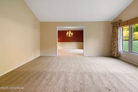 Living - 7111 Branden Dr, Georgetown, IN 47122 photo 8 of 15
