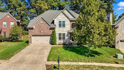 335 Cranbury Way, Louisville, KY 40245