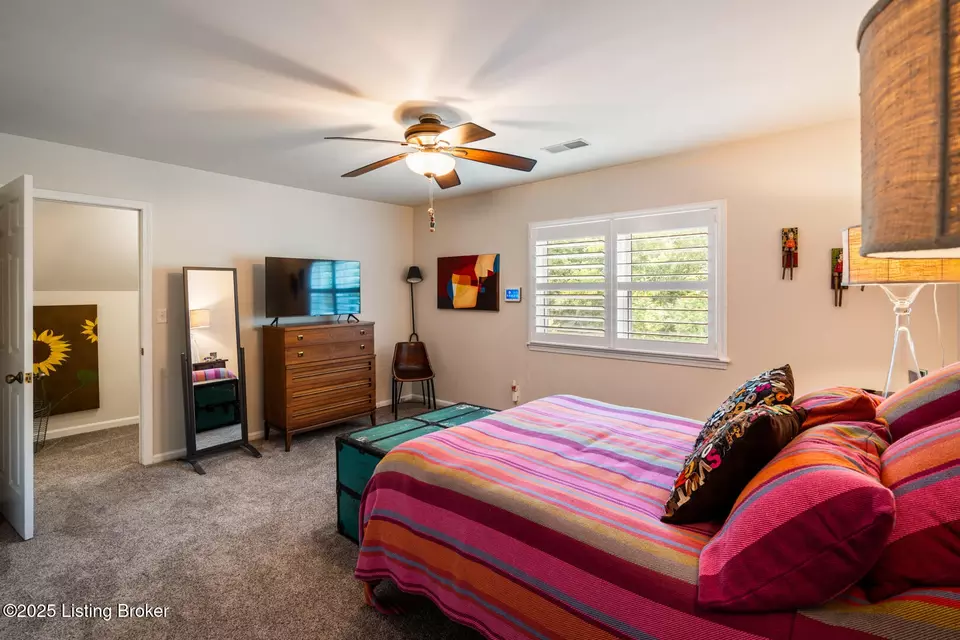 Bedroom - 1711 Long Branch Fork Rd, Turners Station, KY 40075 photo 6 of 11