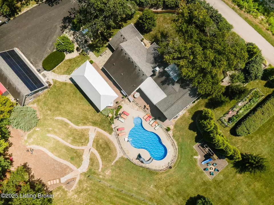 Exterior - 1711 Long Branch Fork Rd, Turners Station, KY 40075 photo 16 of 26