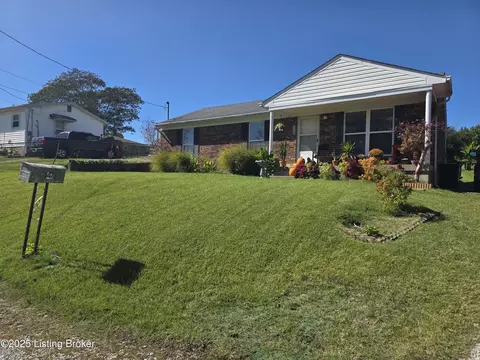 147 Stout Ln, Mount Washington, KY 40047