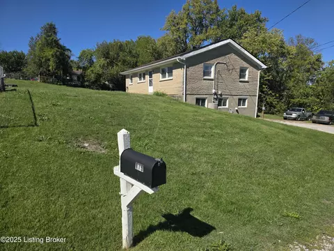 175 Stout Ln, Mount Washington, KY 40047