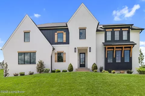6001 Brentwood Dr, Crestwood, KY 40014