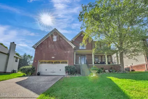 10731 Copper Ridge Dr, Louisville, KY 40241