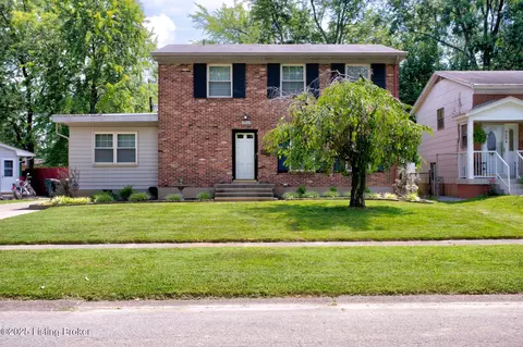 9508 Shanna Dr, Jeffersontown, KY 40299