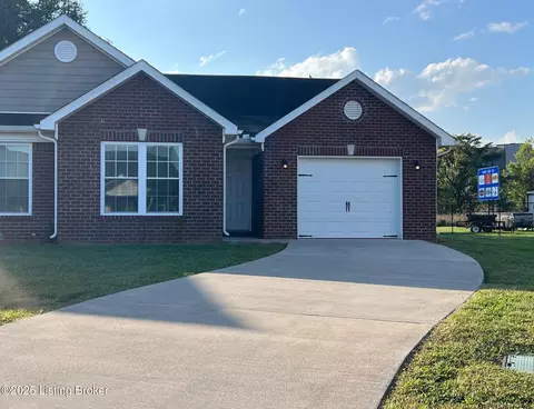 131 Avondale Dr, Bardstown, KY 40004