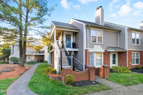 642 Cambridge Station Rd, Louisville, KY 40223