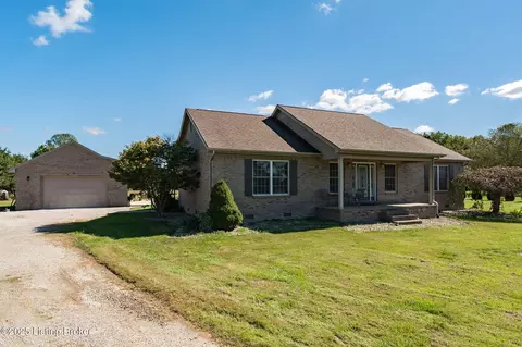 1143 S Moon Rd, Scottsburg, IN 47170