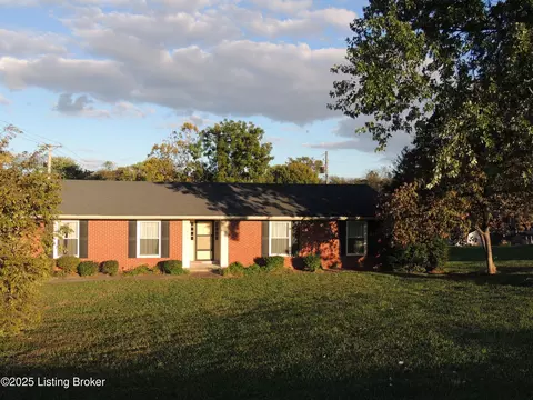 1019 N Third St, Bardstown, KY 40004
