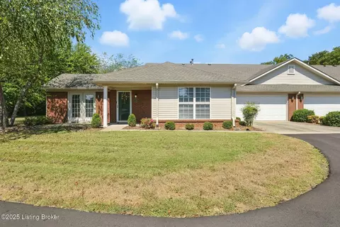 9243 Hawthorne Pointe Dr, Louisville, KY 40272