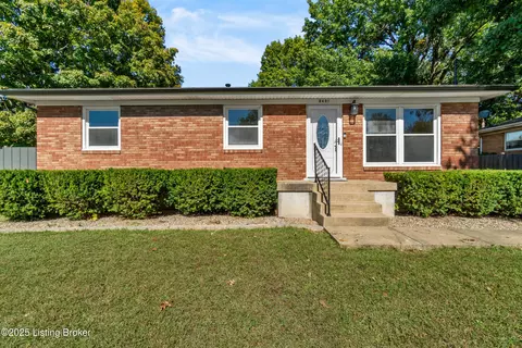 8401 Carmil Dr, Louisville, KY 40291