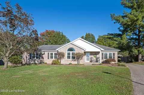 4614 Springdale Ct, Louisville, KY 40229