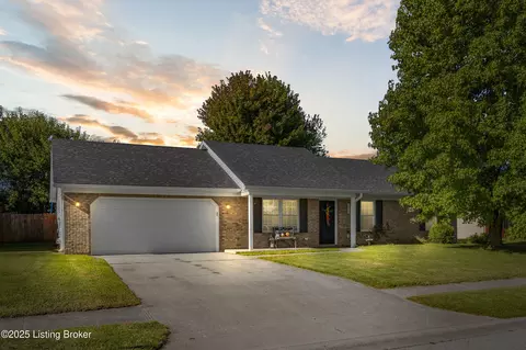 207 Savannah Nicole Rd, Jeffersonville, IN 47130