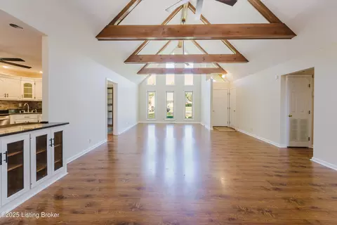 494 Mapleview Dr, Mount Washington, KY 40047 photo 9