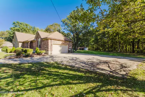 494 Mapleview Dr, Mount Washington, KY 40047 photo 37
