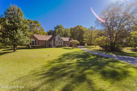 494 Mapleview Dr, Mount Washington, KY 40047 photo 56