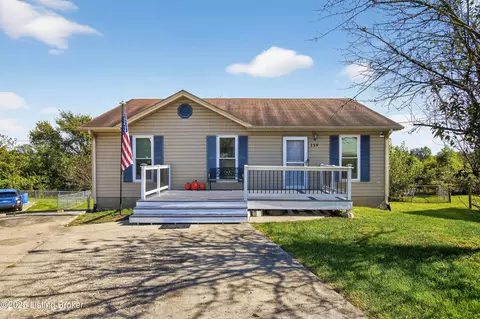 139 Ray Ct, Lawrenceburg, KY 40342