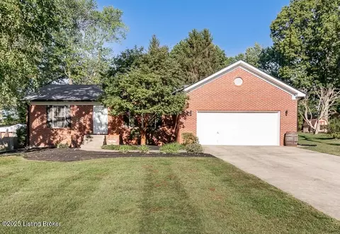 12111 Hillside Dr, Goshen, KY 40026