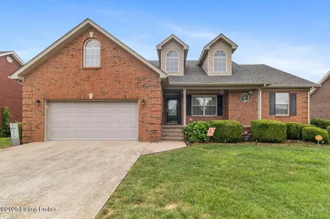 104 Rolling Hills Dr, Bardstown, KY 40004