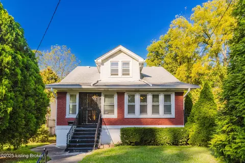 608 Cecil Ave, Louisville, KY 40211