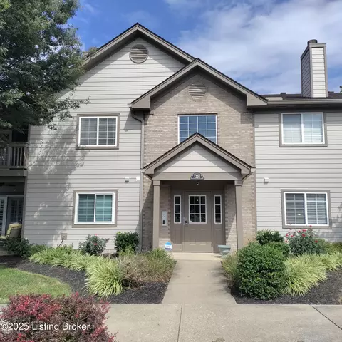 1205 Winter Springs Ct #202, Louisville, KY 40243