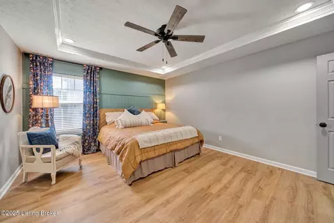 Bedroom - 1054 Brookstone Ct, Georgetown, IN 47122 photo 6 of 12