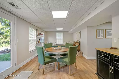Dining - 1054 Brookstone Ct, Georgetown, IN 47122 photo 5 of 6