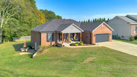Exterior - 1054 Brookstone Ct, Georgetown, IN 47122 photo 9 of 10
