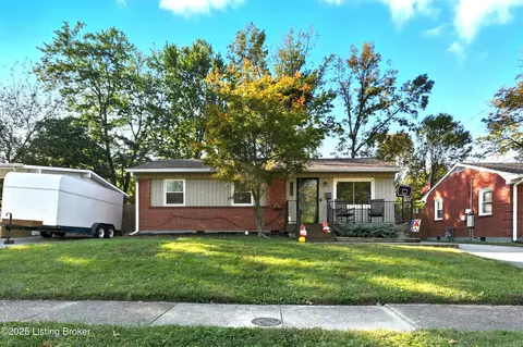 7912 Edsel Ln, Louisville, KY 40291