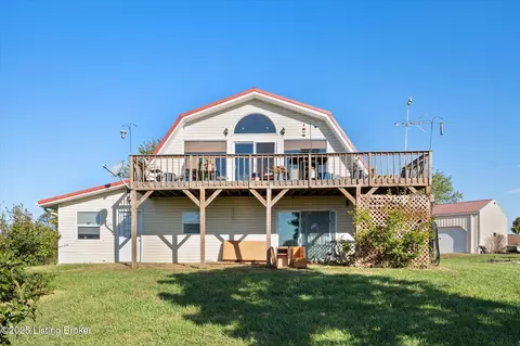 355 Watkins Ln, Pleasureville, KY 40057