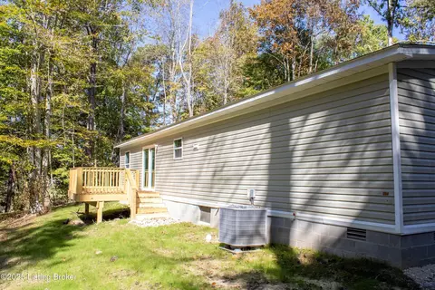 Undisclosed, Sonora, KY 42776 photo 21