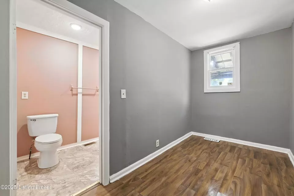 Other - 739 Heywood Ave, Louisville, KY 40208 photo 8 of 10