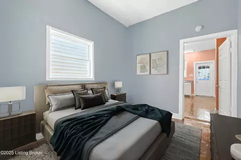 Bedroom - 739 Heywood Ave, Louisville, KY 40208 photo 1 of 6