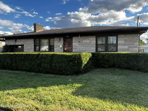 2222 Farnsley Rd, Louisville, KY 40216