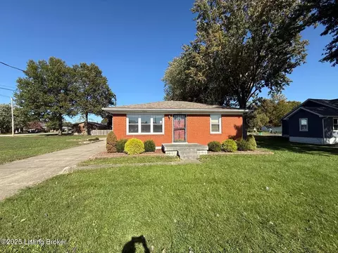 2335 Lower Hunters Trce, Louisville, KY 40216