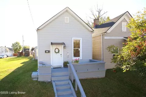 1406 Chartres St, New Albany, IN 47150