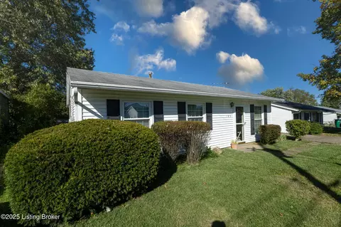 186 Crestwood Ln, Louisville, KY 40229
