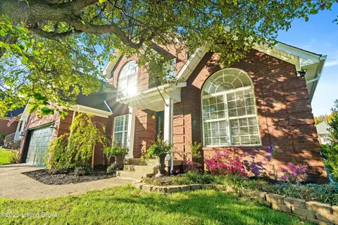 1220 Williams Ridge Rd, Louisville, KY 40243