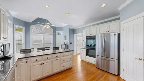 10710 Elder Ln, Prospect, KY 40059 photo 12