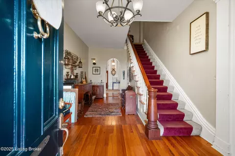 Entry Way - 9717 Eminence Pike, Shelbyville, KY 40065 photo 1 of 7