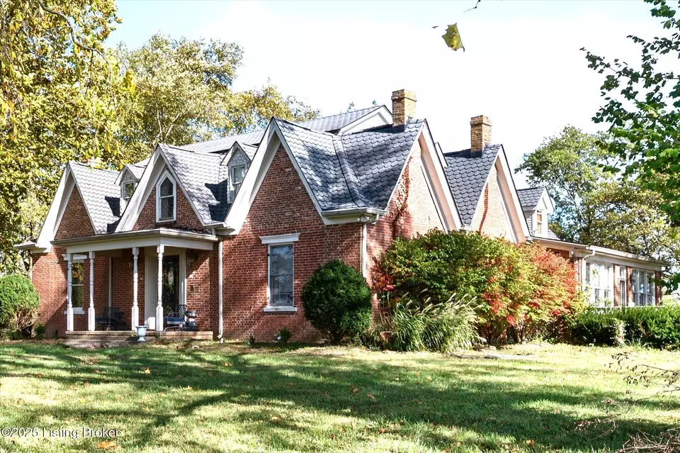 Exterior - 9717 Eminence Pike, Shelbyville, KY 40065 photo 1 of 10