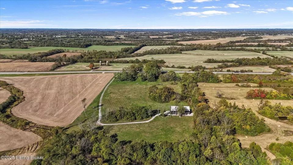 View/Area - 9717 Eminence Pike, Shelbyville, KY 40065 photo 1 of 6