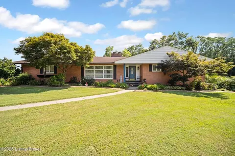 7510 Smyrna Rd, Louisville, KY 40228
